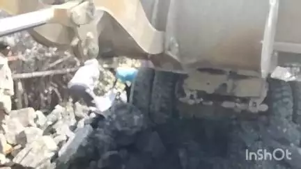 नौडीहा बाज़ार: बघमरवा में हाईवा ने युवक को रौंदा, सड़क 7 घंटे जाम, दो लाख मुआवज़े के बाद खुला जाम