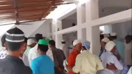 डंडारी: प्रखंड क्षेत्र में मुस्लिम समुदाय द्वारा शांतिपूर्ण माहौल में मनाया जा रहा ईद उल-अज़हा का त्योहार