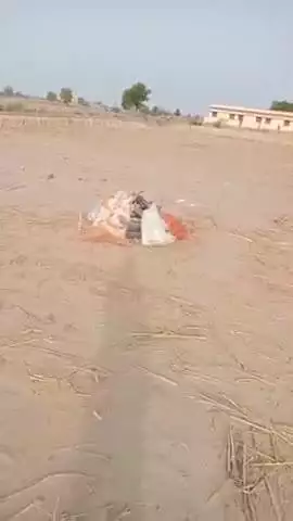 श्रीविजयनगर के खाटू श्याम मंदिर के पास से चोरी हुई बाइक दो एसटीबी खेत में लावारिस मिली, कीमती सामान चोरी