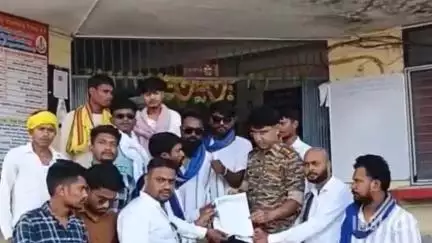 भीम आर्मी ने लामता थाने में पुलिस महानिदेशक के नाम ज्ञापन सौंपा, भालेवाड़ा में बिजली विभाग की लापरवाही पर नाराज़गी जताई