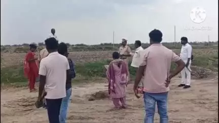 శాలిగౌరారం: చెరువులను కబ్జా చేస్తే చర్యలు తప్పవని ఆర్డీవో అశోక్ రెడ్డి వెల్లడి