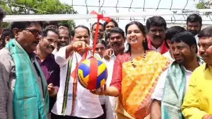 ఇబ్రహీంపట్నం: క్రీడాకారులు తమ ప్రతిభ చాటి జాతీయ అంతర్జాతీయ స్థాయిలో రాణించాలి: ఎమ్మెల్యే వీర్లపల్లి శంకర్