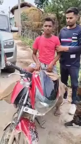 पुपरी: धनारी मोर के पास मध निषेध थाना पुपरी पुलिस ने 48 बोतल बियर के साथ एक तस्कर को किया गिरफ्तार