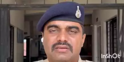 गंधवानी: जावद जनपद सीईओ पर दुष्कर्म का मामला दर्ज, गंधवानी थाना प्रभारी प्रवीण ठाकरे ने दी जानकारी