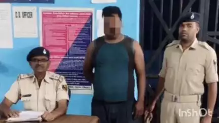 परसा: पुलिस ने परसा शंकरडीह से चोरी की बाइक के साथ एक चोर को गिरफ्तार किया