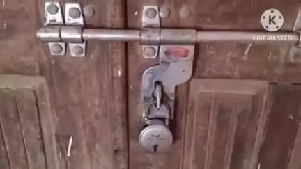 नावां: मारोठ में भगवान के घर को भी नहीं बख्शा चोरों ने, रामदेव मंदिर में हुई चोरी, ग्रामीणों ने जताया विरोध