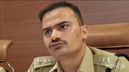 संभल: सदर कोतवाली जामा मस्जिद में 22 नवंबर हिंसा के मामले में एसपी ने आरोपियों के खिलाफ कार्रवाई की, पोस्टर चस्पा