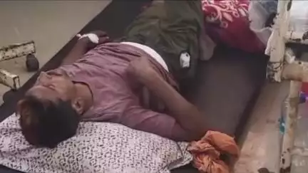 सिवनी: जमुनिया गांव में अज्ञात कारणों से युवक ने खाया जहर, जिला अस्पताल में भर्ती