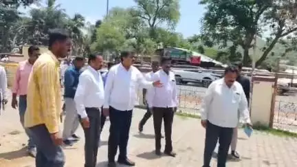 ಹನೂರು: ಮಲೈ ಮಹದೇಶ್ವರ ಬೆಟ್ಟದಲ್ಲಿ ವಿವಿಧ ಅಭಿವೃದ್ಧಿ ಕಾಮಗಾರಿ ಪರಿಶೀಲನೆ ನಡೆಸಿದ ಶಾಸಕ ಮಂಜುನಾಥ್