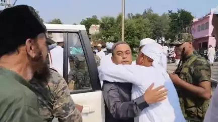 लोहरदगा: लोहरदगा जामा मस्जिद में ईद उल अजहा की नमाज पढ़ी गई, देश में अमन चैन की दुआ मांगी गई