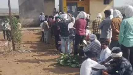 सागर: जिले में खाद की समस्या पर जिपं अध्यक्ष बोले- मंत्री और कलेक्टर से बात की, किसानों को पर्याप्त खाद मिलेगी