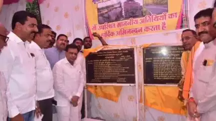 मंदसौर: डिप्टी CM जगदीश देवड़ा ने ग्राम घटावदा में ₹4 करोड़ 60 लाख की लागत से बनने वाले मार्ग का किया भूमि पूजन