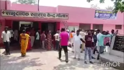 गोला गोकरणनाथ: गोला में ट्रक-बाइक की टक्कर, बकरीद मनाने नाना के घर जा रहे 18 साल के युवक की मौत, परिवार में मातम
