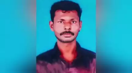 தூத்துக்குடி: திரேஸ்புரத்தில் இருந்து சென் ற நாட்டுப் படகில் நடுக்கடலில் வைத்து 2 மீனவர்களுக்கு இடையே மோதல் தாக்குதலில் ஈடுபட்ட மீனவர் கடலில் குதித்து உயிரிழப்பு