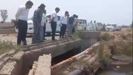 कैथल: डीसी प्रीति ने कलायक क्षेत्र की ड्रेनों का किया निरीक्षण