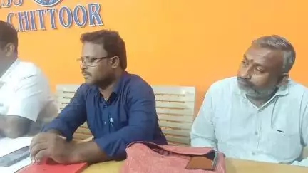 వెబ్ ఆప్షన్ లో వద్దు మ్యానువల్లే ముద్దు 
 రాష్ట్ర ఉపాధ్యాయ సంఘాల ఐక్యవేదిక 
 రాష్ట్ర అధ్యక్షులు బాలాజీ