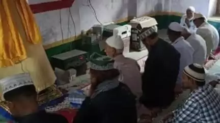 साहेबपुर कमाल: साहेबपुरकमाल प्रखंड क्षेत्र में शांतिपूर्ण माहौल में मनाई जा रही है बकरीद