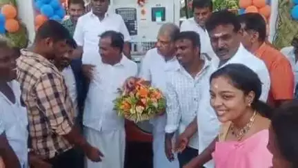 திருப்பூர் தெற்கு: அமித்ஷாவின் வருகை கூட்டணி கட்சியினருக்கு ஊக்கத்தை ஏற்படுத்தும் திருப்பூரில் தமிழ் மாநில காங்கிரஸ் கட்சி தலைவர் ஜி கே வாசன் கணக்கம்பாளையத்தில்  பேட்டி