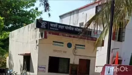 बार्शी: शहरातील एका वसतिगृहातून २ अल्पवयीन मुलींच्या अपहरणप्रकरणी आरोपींना दोन दिवसांची पोलीस कोठडी