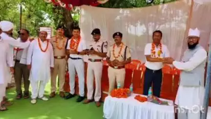 बांधवगढ़: उमरिया ईदगाह में प्रशासनिक अधिकारियों और नेताओं की मौजूदगी में ईद-उल-जुहा (बकरीद) का त्यौहार मनाया गया