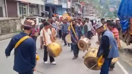 निरमंड: सरयोलसर झील में शाही स्नान के लिए रवाना हुई शाणी की दुर्गा माता