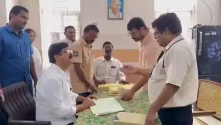 గుడివాడ ప్రభుత్వ ఏరియా ఆసుపత్రిని ఆకస్మిక తనిఖీ చేసిన గుడివాడ ఎమ్మెల్యే వెనిగండ్ల రాము