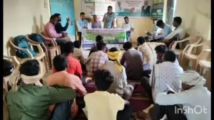 भीमपुर: विकसित कृषि संकल्प अभियान में किसानों को एकीकृत खेती अपनाने की सलाह दी गई
