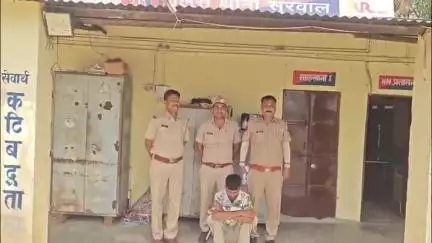सवाई माधोपुर: सवाई माधोपुर थाना सूरवाल ने साइबर ठगी करने वाले एक व्यक्ति को गिरफ्तार किया, मोबाइल फोन और सिम कार्ड किया ज़ब्त