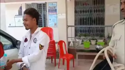 चेवाड़ा: चेवाड़ा थाना क्षेत्र के पिंड शरीफ मोड़ के पास शराब के नशे में युवक गिरफ्तार, न्यायालय भेजा गया