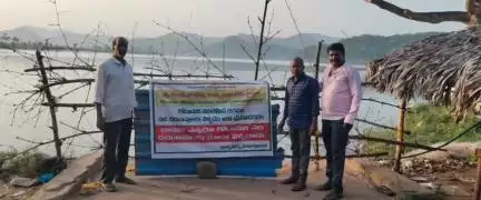 దేవీపట్నం వద్ద గోదావరి నది స్నానాల ఘాట్ మూసివేత,  హెచ్చరిక బోర్డులు ఏర్పాటు చేసిన దేవస్థాన అధికారులు