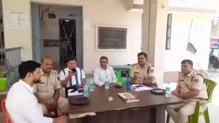 चेवाड़ा: चेवाड़ा नगर पंचायत क्षेत्र में मुस्लिम वर्ग का महत्वपूर्ण त्यौहार ईद-उल-अजहा परम्परागत रूप से मनाया जा रहा है