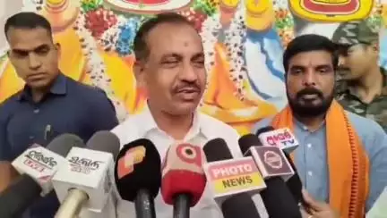 ରାୟଗଡା: ରାୟଗଡା ଗସ୍ତ ଅବସରରେ ସ୍ଥାନୀୟ ଜିଲ୍ଲା ପରିଷଦ ସମ୍ମିଳନୀ କକ୍ଷରେ ପରିବହନ ମନ୍ତ୍ରୀଙ୍କ ପ୍ରତିକ୍ରିୟା