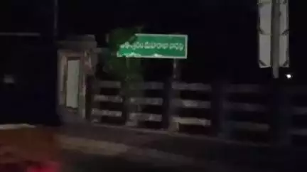 చిత్రాడ గ్రామంలో జాతీయ రహదారిపై హైవే లైట్లు పనిచేయక ఇబ్బందులు కె. శ్రీనివాస్,#localissue