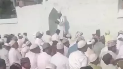 औराई: औराई, कटरा समेत अन्य प्रखंड क्षेत्रों में बकरीद पर्व शांतिपूर्ण माहौल में सम्पन्न, सुरक्षा का था पुख्ता इंतजाम