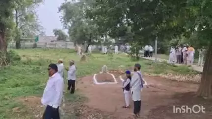 चांदूर रेल्वे: तालुक्यात व शहरात बकरी ईद उत्साहात साजरी, मुस्लिम बांधवांनी एकत्र येऊन नमाज केली अदा