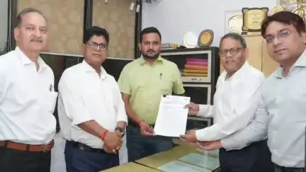 दुधि: शक्तिनगर के NCL ने पर्यावरण संरक्षण के लिए रेणुकूट वन प्रभाग के साथ 1 लाख 22 हजार पौधे लगाने का किया समझौता