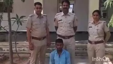करेड़ा: करेड़ा पुलिस ने मंदिर में हुई चोरी का खुलासा कर एक अभियुक्त को किया गिरफ्तार, चांदी के छत्र बरामद