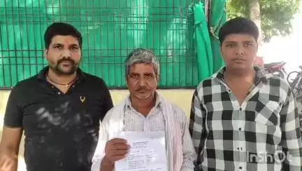 चंदू का पुरवा गांव में विवाहिता की मौत के मामले में मृतिका के परिजनों को मिल रही जान से मारने की धमकी, एसपी से की शिकायत