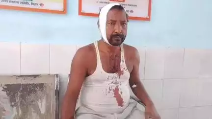 बेलदौर: तेलीहार में जमीनी विवाद में मारपीट, मुखिया के भाई और भतीजे घायल