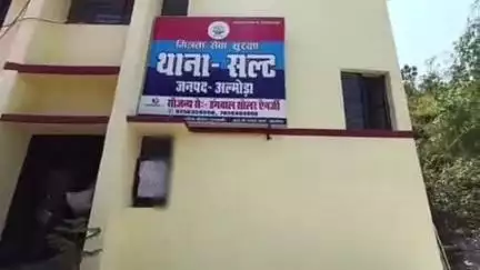 सल्ट: पुलिस टीम ने मरचूला चैक पोस्ट पर कार से गांजा बरामद किया, चालक को गिरफ्तार कर कार की सीज की