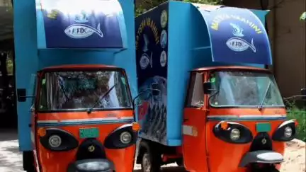 ಕೊಪ್ಪಳ: ನಗರದಲ್ಲಿ ಫಲಾನುಭವಿಗಳಿಗೆ 'ಮತ್ಸ್ಯ ವಾಹಿನಿ' ವಿತರಿಸಿದ ಸಂಸದ ರಾಜಶೇಖರ್ ಹಿಟ್ನಾಳ