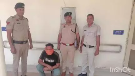 चरखी दादरी: बौंद कलां में धमकी देने और फायरिंग करने के मामले में आरोपी किया गया गिरफ्तार, देसी कट्टा व 2 खोल बरामद