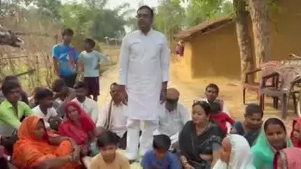 रॉबर्ट्सगंज: रॉबर्ट्सगंज के बहुआर में महिला कांग्रेस का संगठन सृजन कार्यक्रम सफलतापूर्वक संपन्न हुआ