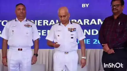 തിരുവനന്തപുരം: വിഴിഞ്ഞം തീരസംരക്ഷണ സേനയുടെ പുതിയ ജെട്ടി  തീരസംരക്ഷണ സേനാ മേധാവി ഉദ്ഘാടനം ചെയ്തു