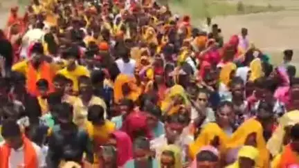 हसनपुरा: हसनपुरा में भव्य कलश यात्रा का आयोजन