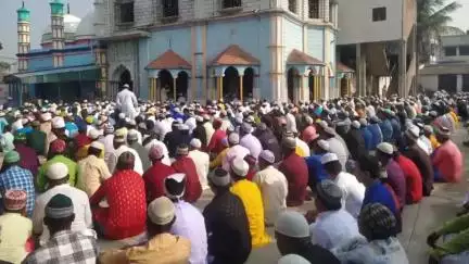 খয়রাশোল: খয়রাশোলের বুধপুর ও বড়রায় ঈদুল আযহার নামাজে হাজারো মানুষের অংশগ্রহণ, শান্তিপূর্ণ পরিবেশে সম্পন্ন ধর্মীয় অনুষ্ঠান