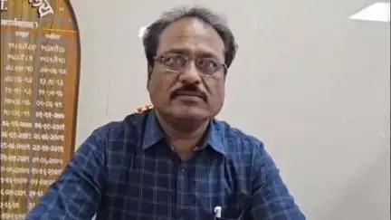 जालना: जिल्हा सामान्य रुग्णालयात आधी रुग्णांवर जमिनीवर गाद्या टाकून उपचार, आता आयसीयूमध्ये होणार उपचार