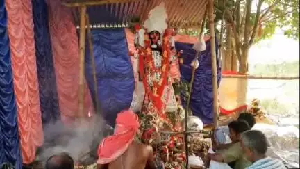 তেহট্ট ১: পুরাতন জিৎপুরে অনুষ্ঠিত হল পোড়া মা তলার মেলা