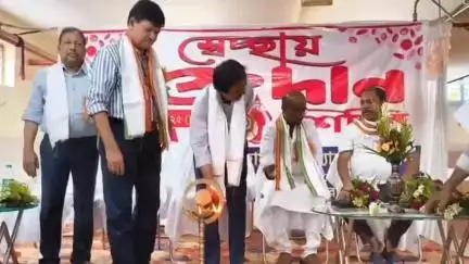 ময়না: চণ্ডীপুর নার্সিংহোম অনার্স অ্যাসোসিয়েশনের উদ্যোগে রক্তদান শিবিরের আয়োজন