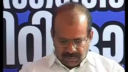 നിലമ്പൂർ: നിലമ്പൂരിൽ വികസനം കൊണ്ടുവരാൻ ബിജെപിയുടെ വിജയം അനിവാര്യമെന്ന് കേന്ദ്രമന്ത്രി ജോർജ് കുര്യൻ നിലമ്പൂർ ബിജെപി ഓഫീസിൽ പറഞ്ഞു